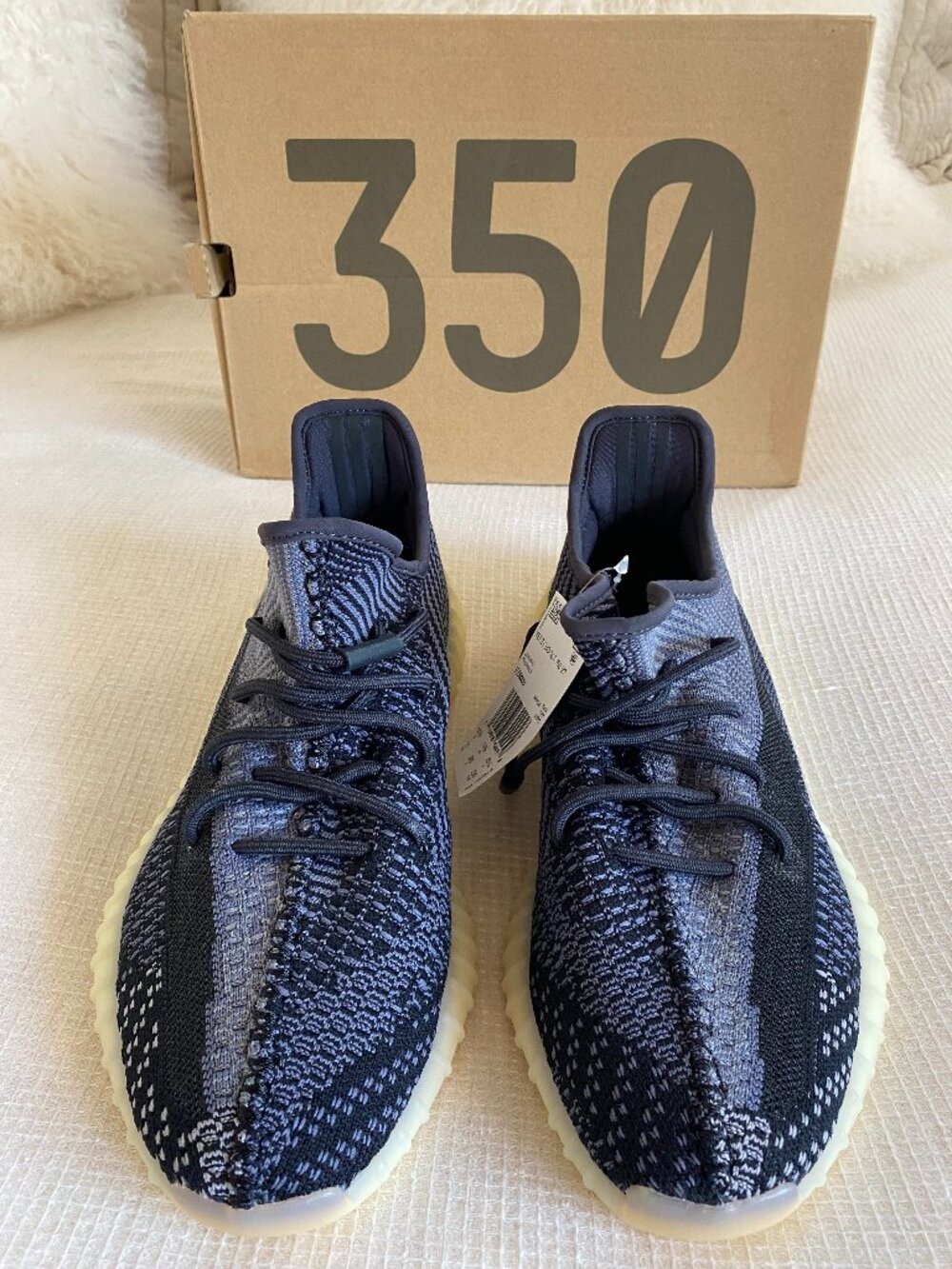 adidas Yeezy Boost 350 V2 Black Cream-White